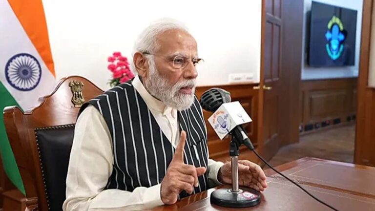 पीएम मोदी का संदेश – युद्ध के बीच अफवाहों से बचें, एकजुट होकर चुनौती का करें सामना