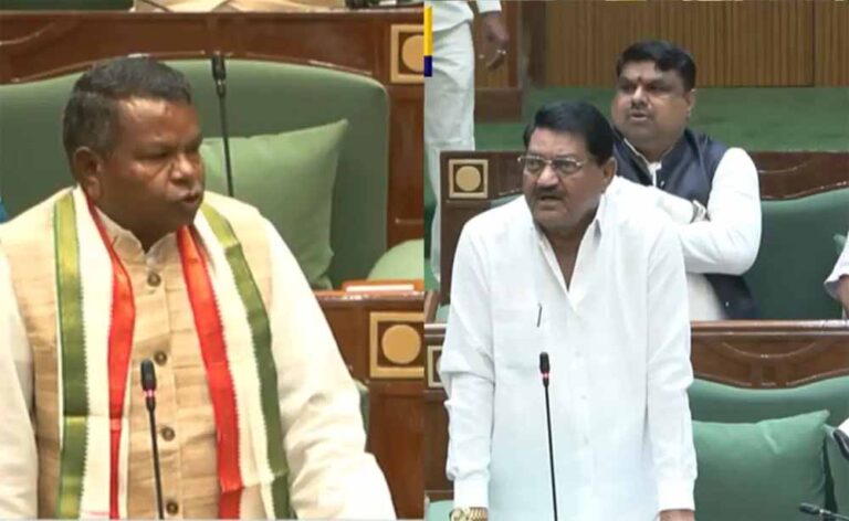 छत्तीसगढ़ विधानसभा में लखमा ने किया सवाल, ‘जिन किसानों का धान नहीं खरीदा, कौन पटाएगा उनका कर्ज?’