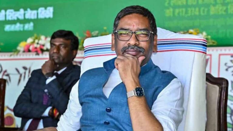 असम चुनाव में हेमंत सोरेन की एंट्री, JMM अभियान का आज करेंगे आगाज़