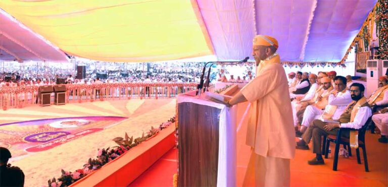 चित्तौड़गढ़ में जौहर स्मृति संस्थान द्वारा आयोजित ‘जौहर श्रद्धांजलि समारोह’ में शामिल हुए मुख्यमंत्री योगी आदित्यनाथ