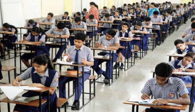 छत्तीसगढ़: 12वीं बोर्ड की हिंदी परीक्षा रद्द, नई तारीख घोषित, शिक्षा मंत्री ने बताया कारण