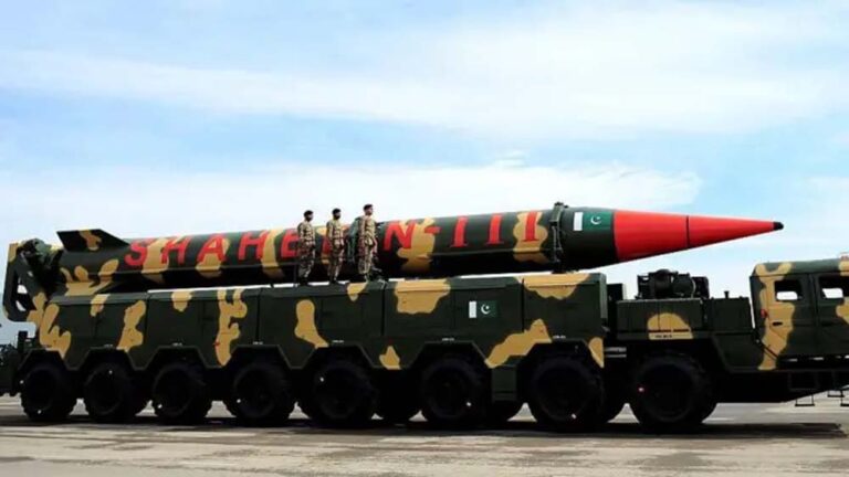 11,000 किमी दूर तक हमला? पाकिस्तान की मिसाइल क्षमता और असली सच्चाई