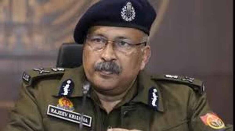 नोएडा में श्रमिक प्रदर्शन पर DGP का बयान, स्थिति पूरी तरह सामान्य