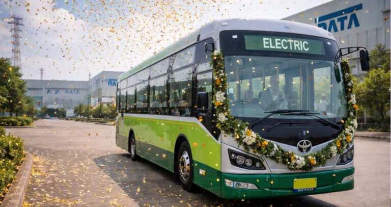 टाटा मोटर्स के लखनऊ प्लांट में 10 लाखवीं कमर्शियल गाड़ी को हरी झंडी दिखाएंगे सीएम योगी