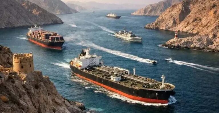 होर्मुज जलडमरूमध्य में अब ईरान वसूलेगा टोल, संसद ने कानून पर लगाई मुहर, US -इजरायली जहाजों पर बैन