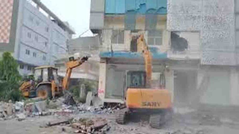 जयपुर में जेडीए का बड़ा एक्शन, सुमेल और जयसिंहपुरा खोर में अवैध कॉलोनियों पर चला बुलडोजर