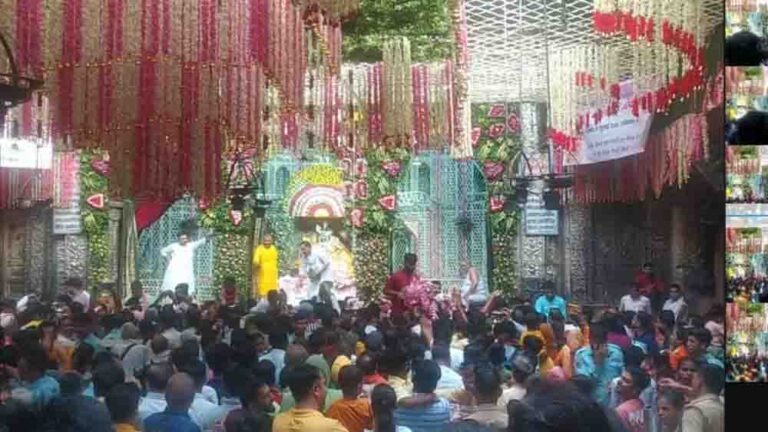 बांके बिहारी मंदिर, फूल बंगला शुल्क में 50 हजार की कटौती