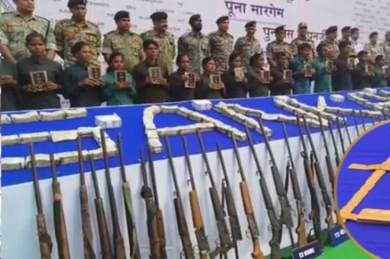 दण्डकारण्य में 25 माओवादियों ने किया सरेंडर, CM साय बोले— यह विश्वास की जीत