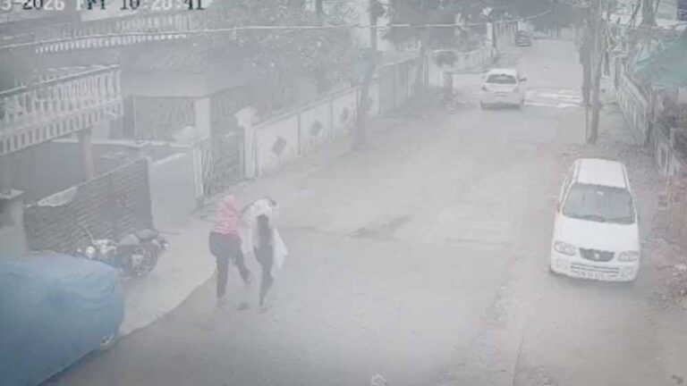 सतना में 8वीं में फेल होते ही दो छात्राएं लापता, सर्किट हाउस तक मिली लोकेशन से मचा हड़कंप