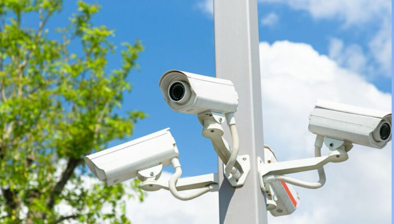 हैकिंग और जासूसी से बचने के लिए वाईफाई राउटर का सही इस्तेमाल करें, ये गलती ना करें