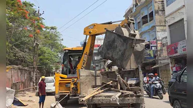 बिहार में NH किनारे अतिक्रमण पर चलेगा बुलडोजर, 20 दिन का अल्टीमेटम