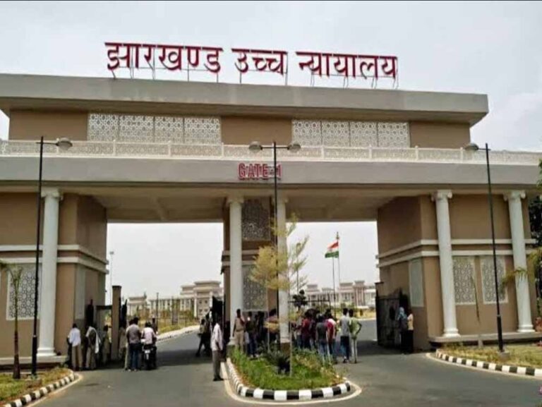 झारखंड हाईकोर्ट की सख्ती: पुलिस हिरासत में प्रताड़ना मामले पर स्वतः संज्ञान