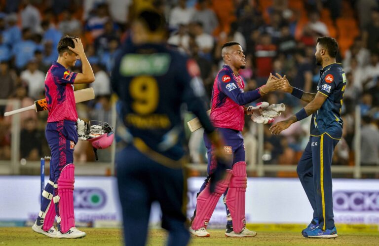 RR vs GT ,जयपुर में आज होगा हाई-वोल्टेज मुकाबला, प्लेऑफ की रेस में जीत बेहद जरूरी