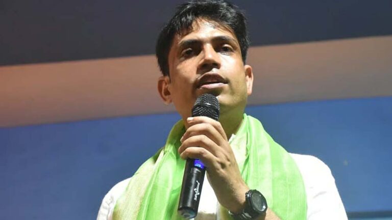 बंगाल के फलता में चुनावी संग्राम तेज, वोटिंग से 72 घंटे पहले कोर्ट पहुंचे TMC के जहांगीर खान