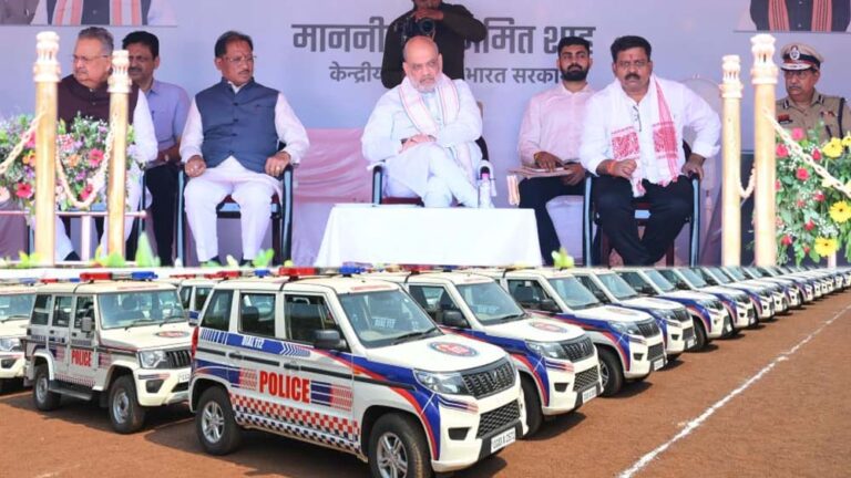 केंद्रीय गृह मंत्री अमित शाह ने रायपुर में अत्याधुनिक ‘नेक्स्ट जेन सीजी डायल-112 सेवा’ और मोबाइल फॉरेंसिक वैन का किया शुभारंभ