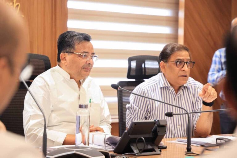 यूपी पर्यटन विभाग में सख्ती, सभी परियोजनाएं 2027 चुनाव से पहले पूरी करने के निर्देश