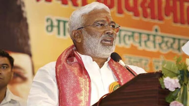 जब-जब भर्तियां निकलती थीं ‘चाचा-भतीजा’ लूटने के लिए झोला लेकर निकल पड़ते थे : स्वतंत्र देव सिंह