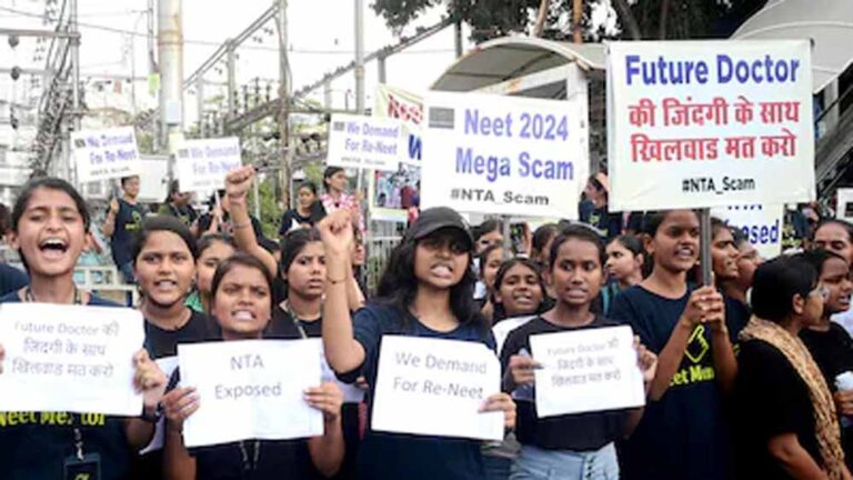 NEET पेपर लीक मामला: IMS-BHU के दो और छात्रों पर शक, जांच एजेंसियां सतर्क