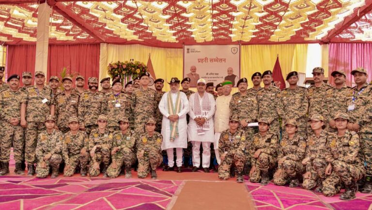 ‘सिर्फ बॉर्डर नहीं, 50KM तक सुरक्षा हमारी जिम्मेदारी’, अमित शाह का BSF जवानों को बड़ा संदेश