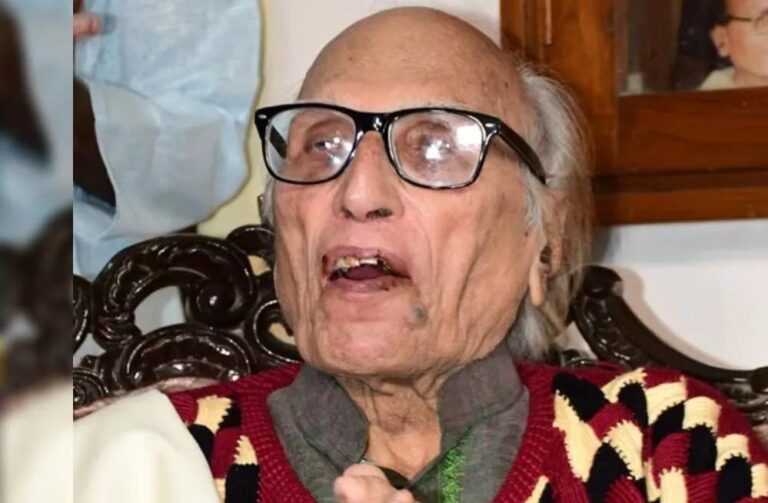 उर्दू शायरी का चमकता सितारा बुझा, बशीर बद्र का 91 साल की उम्र में निधन