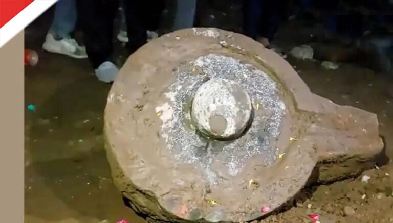 महाकालेश्वर मंदिर परिसर में हुआ बड़ा खुलासा, मिली एक और शिवलिंग और गुफानुमा संरचना