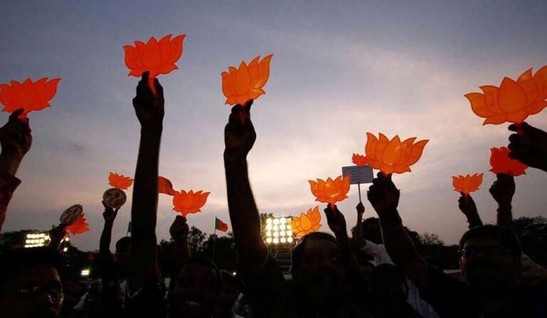 पश्चिम बंगाल और असम में भगवा लहर, क्या बनेंगे स्टालिन नए राजनेता?