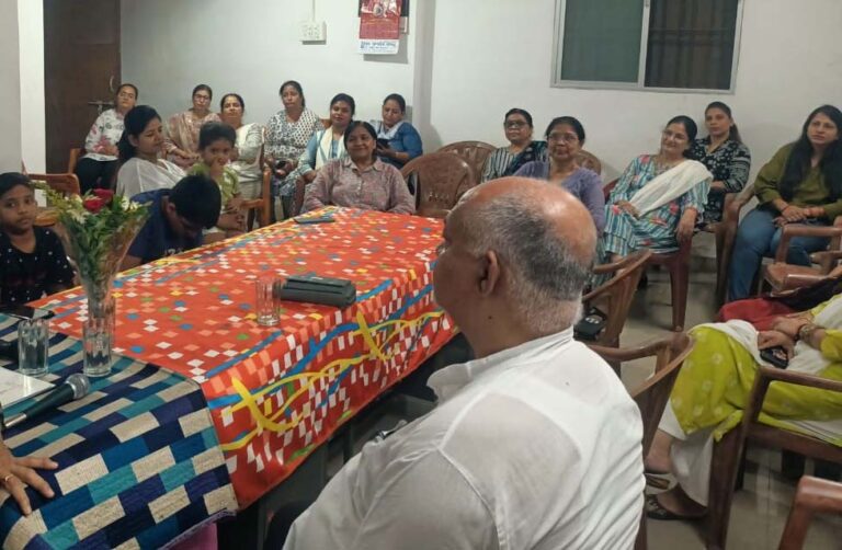 बिलासपुर में “जीवन की समझ” पर कार्यशाला, अभिभावकों को दी बच्चों के व्यवहार निर्माण की सीख