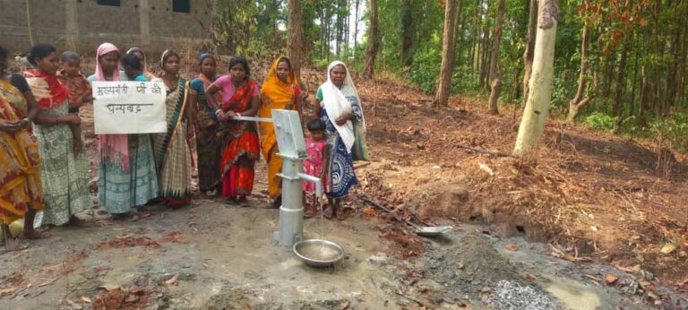 सुखबासुपारा में नलकूप से मिली राहत: पेयजल संकट खत्म, ग्रामीणों ने मुख्यमंत्री का जताया आभार
