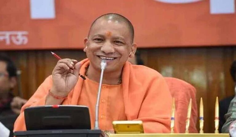 यूपी में बड़ा प्रशासनिक बदलाव, कई एडीएम सहित 84 पीसीएस अधिकारियों के तबादले