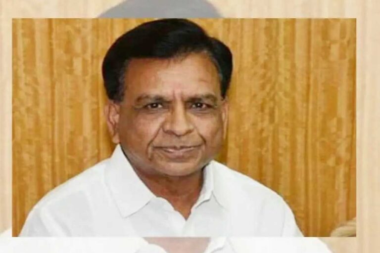 कलेक्टर्स आबकारी नीति का कड़ाई से कराएं पालन: उप मुख्यमंत्री देवड़ा