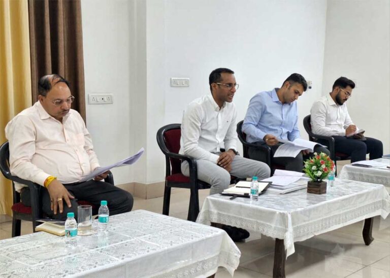 लोक निर्माण विभाग के सचिव ने निर्माणाधीन कयाघाट ब्रिज और मरीन ड्राइव का किया निरीक्षण