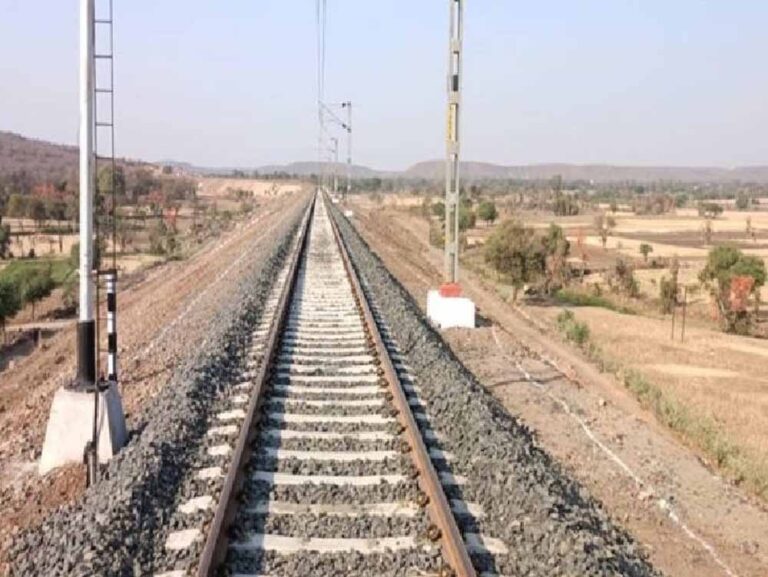 MP में जून तक बिछेगी नई रेल लाइन, गुजरात का सफर होगा आसान