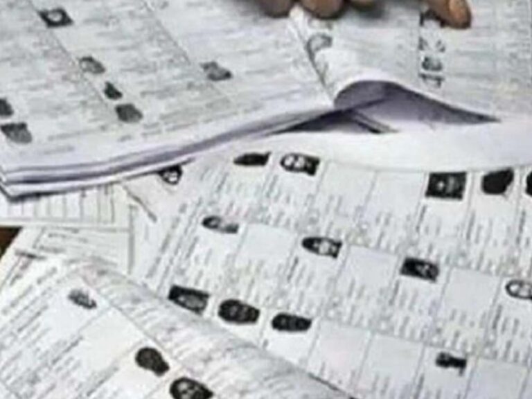 झारखंड में मतदाता सूची सुधार अभियान तेज, बीएलओ को घर-घर दस्तक के सख्त निर्देश