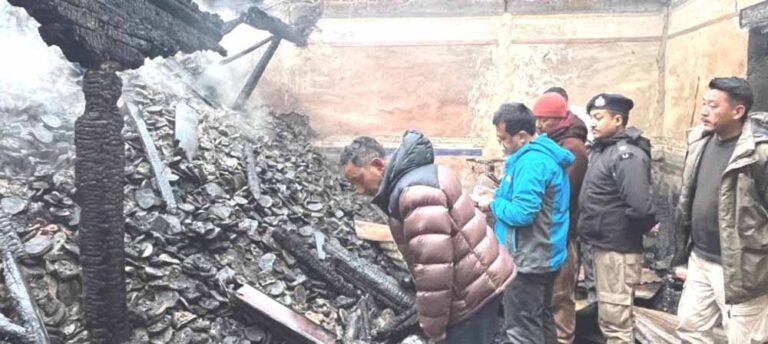 सिक्किम के ऐतिहासिक थंगू सेरतोक गुम्पा मठ में भीषण आग, सदियों पुरानी धरोहर राख