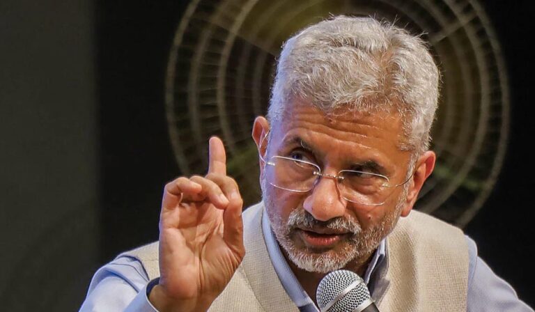 दिखावा मत करो, भारत सब जानता है— रूसी तेल पर जयशंकर का अमेरिका को करारा जवाब
