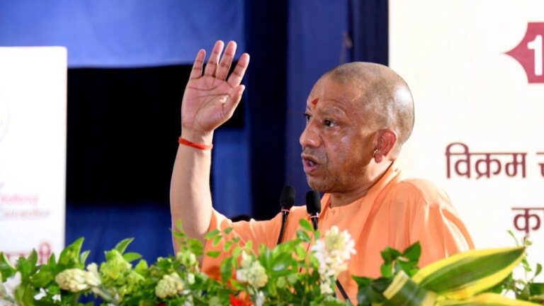 बदला हुआ गोरखपुर बनेगा देश के लिए विकास मॉडल: सीएम योगी