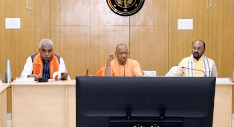 जनप्रतिनिधियों के प्रस्तावों को प्राथमिकता देते हुए शीघ्र तैयार की जाए कार्ययोजना: मुख्यमंत्री