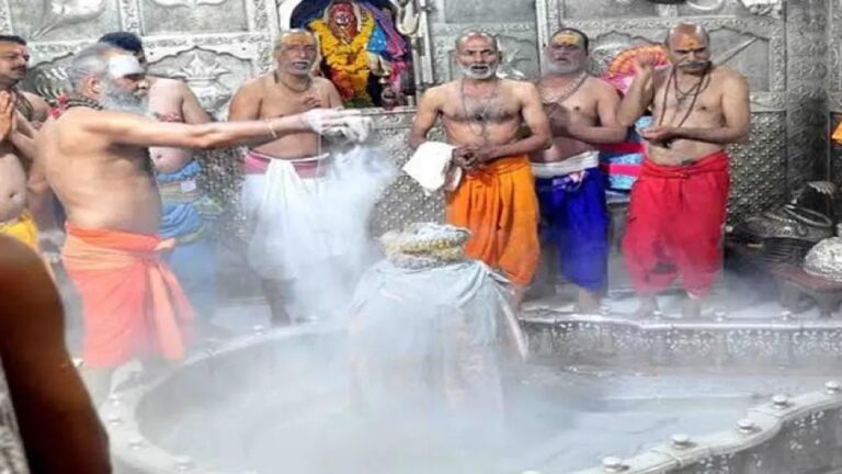 महाकाल की भस्म आरती के लिए नई व्यवस्था, एक मोबाइल नंबर से 3 महीने में सिर्फ एक बार मिलेगी अनुमति