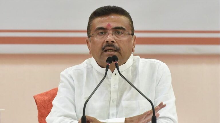 Bengal Budget: सरकारी कर्मचारियों को बड़ी सौगात, DA में 20% बढ़ोतरी; पहले बजट में बड़े ऐलान