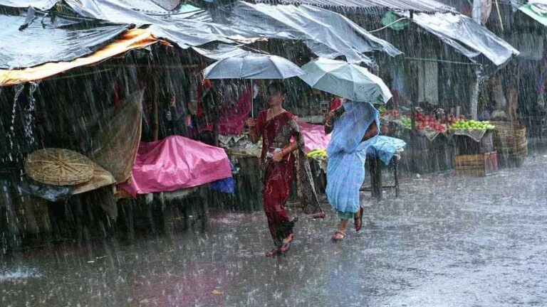 4 जून को केरल पहुंचेगा मानसून, यूपी-MP समेत 23 राज्यों में आंधी-बारिश का अलर्ट