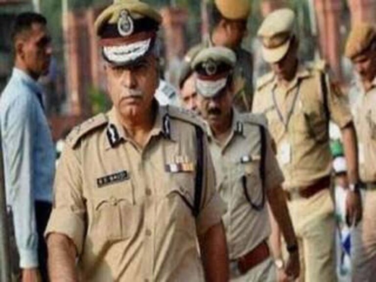 बिहार पुलिस में बड़ा बदलाव: 425 थानों की कमान अब इंस्पेक्टर रैंक अधिकारियों को