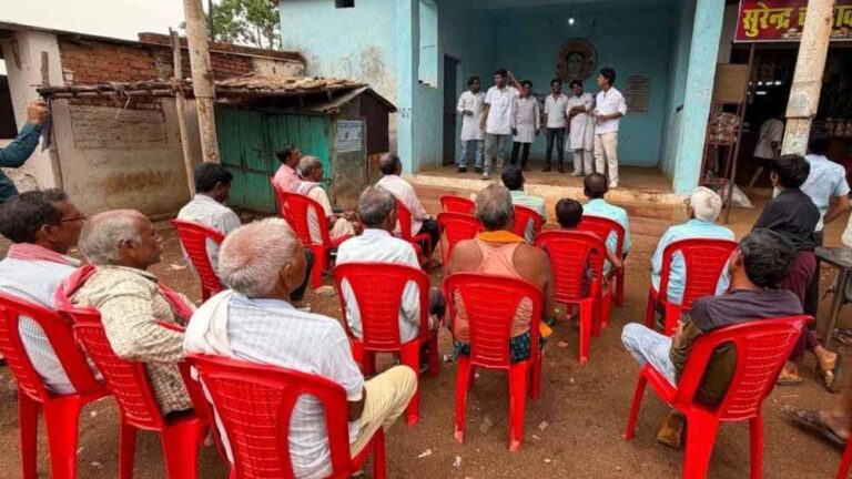 नैनो डीएपी और नैनो यूरिया को लेकर जागरूकता अभियान जारी, नुक्कड़ नाटक से किसानों को बताए फायदे
