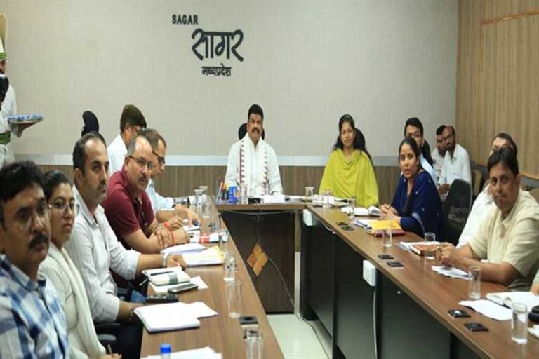 लापरवाही करने वालों को किसी भी कीमत पर बख्शा नहीं जाएगा : मंत्री राजपूत