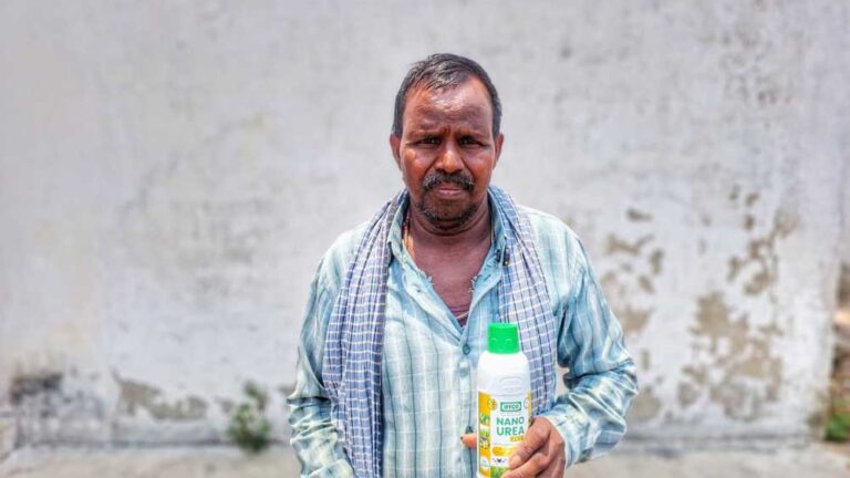 नैनो यूरिया और नैनो डीएपी से किसान मनोहर यादव की खेती बनी अधिक लाभकारी