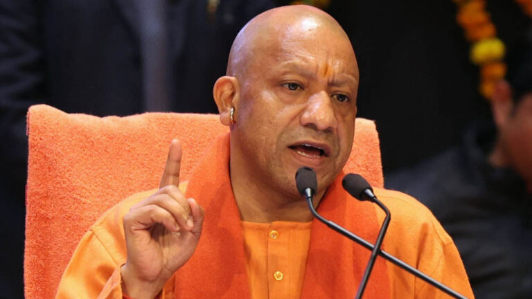 लखनऊ अग्निकांड:मुख्यमंत्री योगी आदित्यनाथ ने उच्च स्तरीय बैठक के बाद लिया फैसला