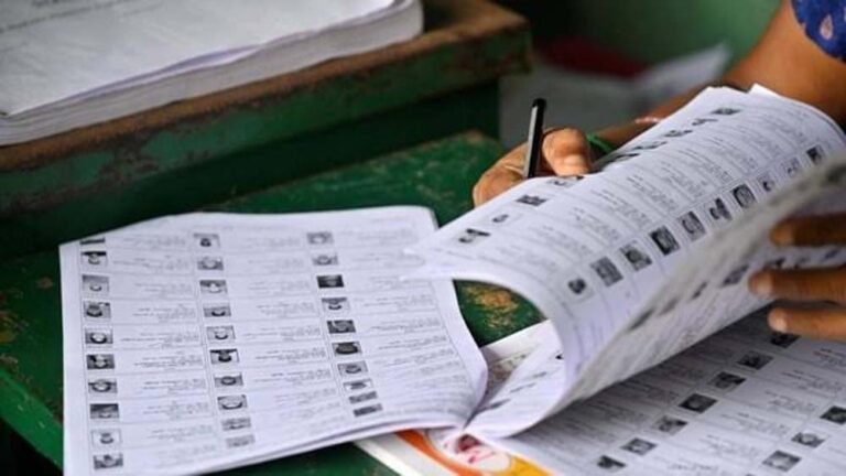 वोटर लिस्ट से नाम हटने पर नागरिकता खत्म नहीं होगी: सुप्रीम कोर्ट