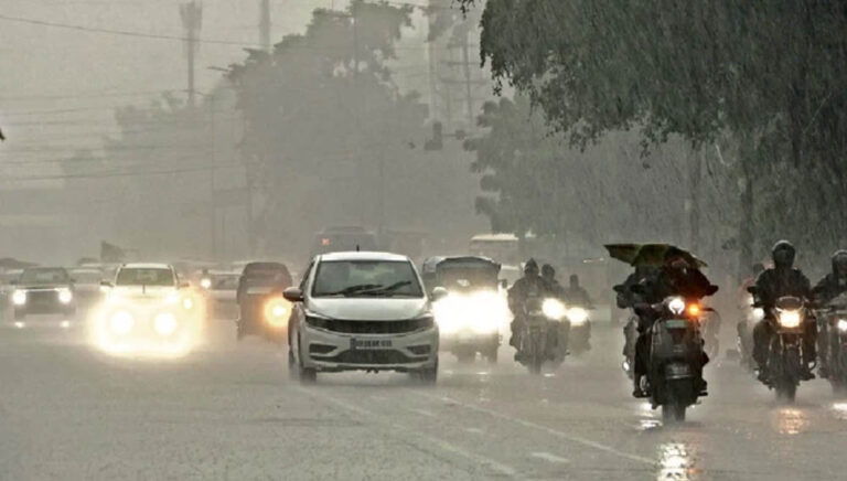 MP Weather: मध्य प्रदेश में बारिश ने पूरा किया 25% कोटा, 32 जिलों में सामान्य से ज्यादा बरसात; पन्ना-सतना में भारी बारिश का अलर्ट