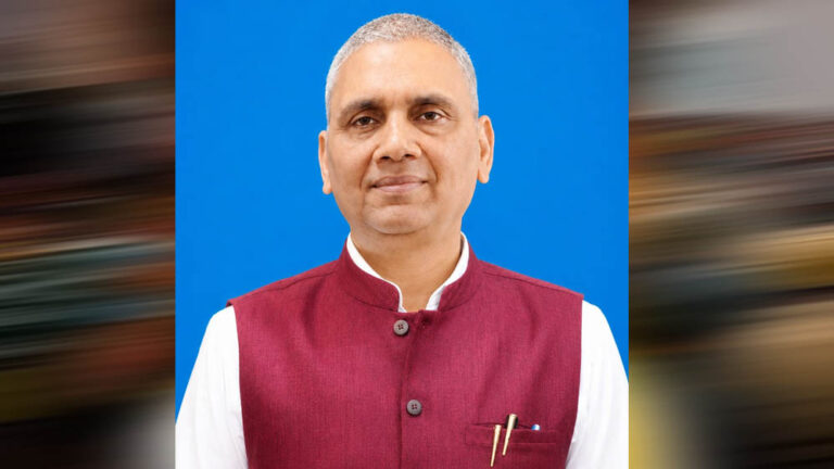 अजय कुमार जैन सैन्य अभियंता सेवा के महानिदेशक कार्मिक नियुक्त