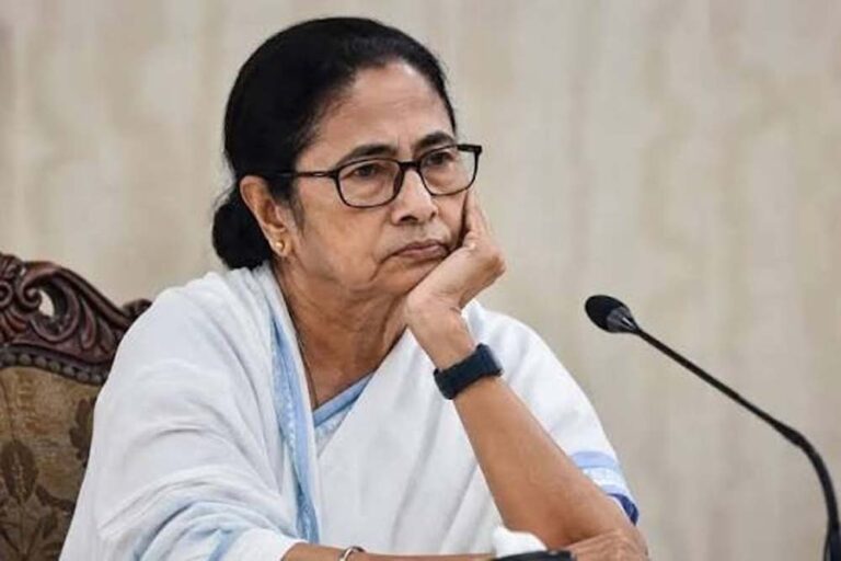 संसद सत्र से पहले सर्वदलीय बैठक में बागी TMC सांसदों पर विपक्ष का हंगामा