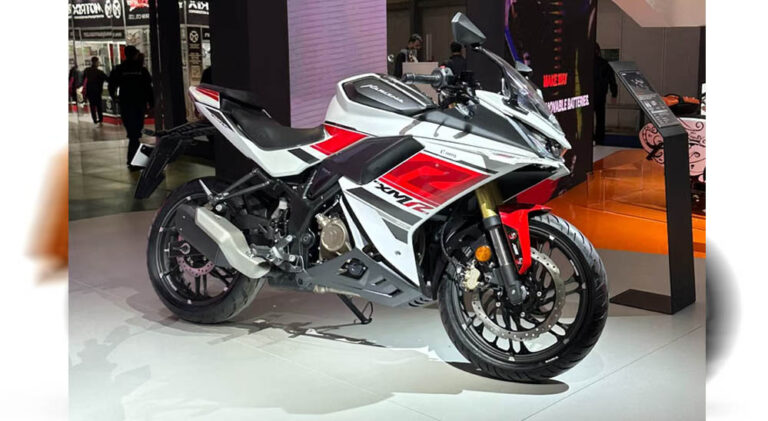Hero Karizma XMR250 की पहली झलक, स्पोर्टी लुक और दमदार इंजन से लॉन्च से पहले मचाई हलचल